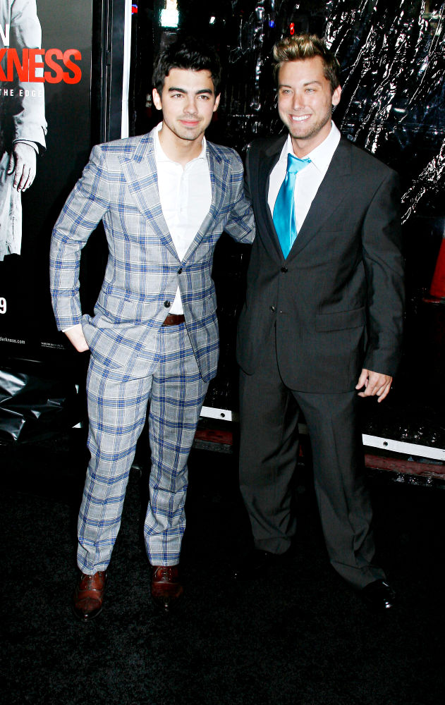 Joe Jonas;Lance Bass;<br>Los Angeles premiere of 'Edge of Darkness'
