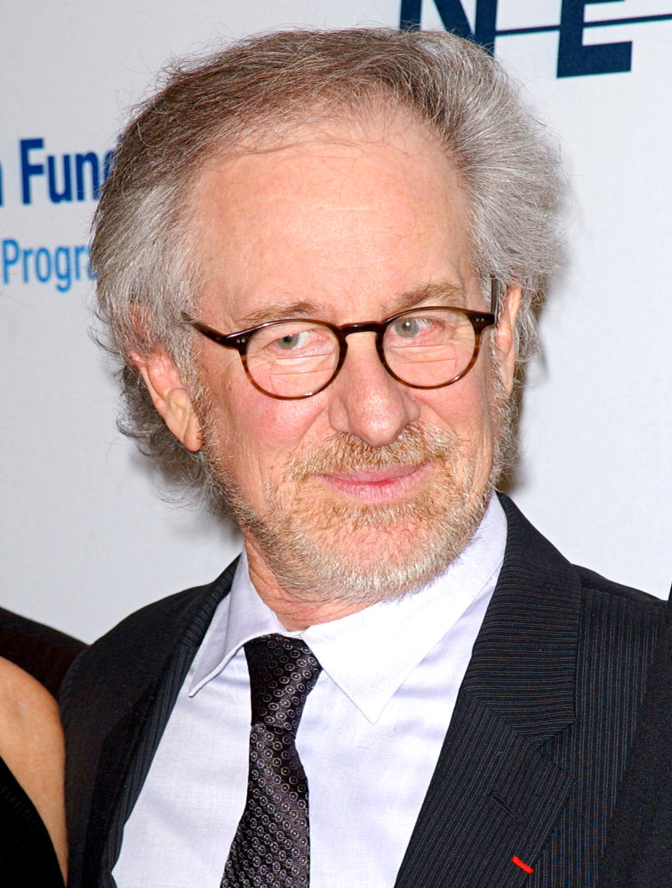 Steven Spielberg to Compete His Own Movie in Christmas 2011