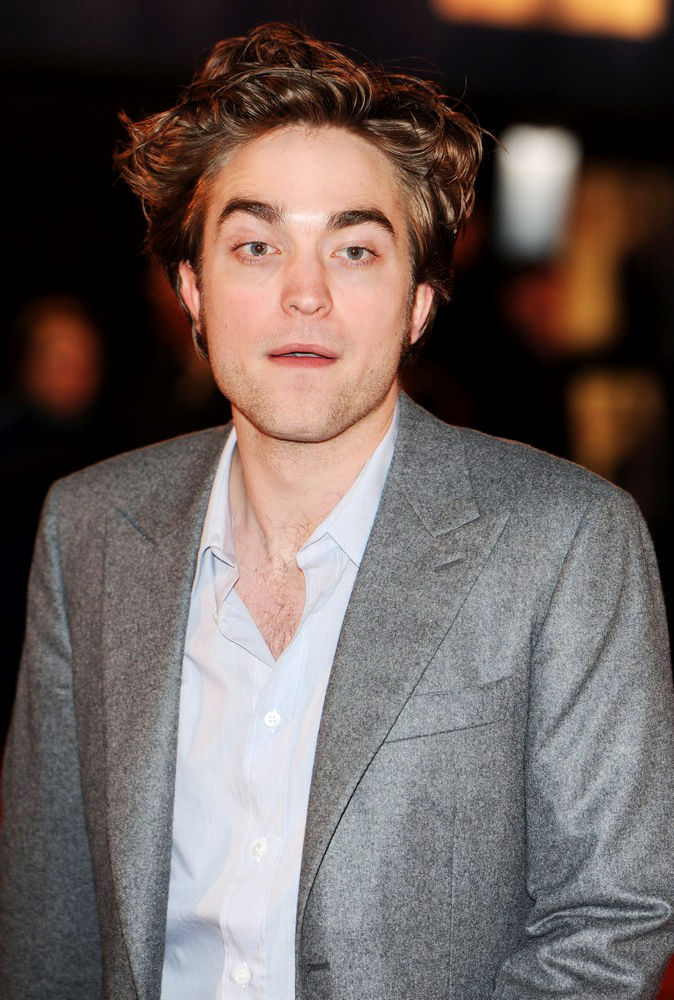 Robert Pattinson Adopts Puppy as Roommate