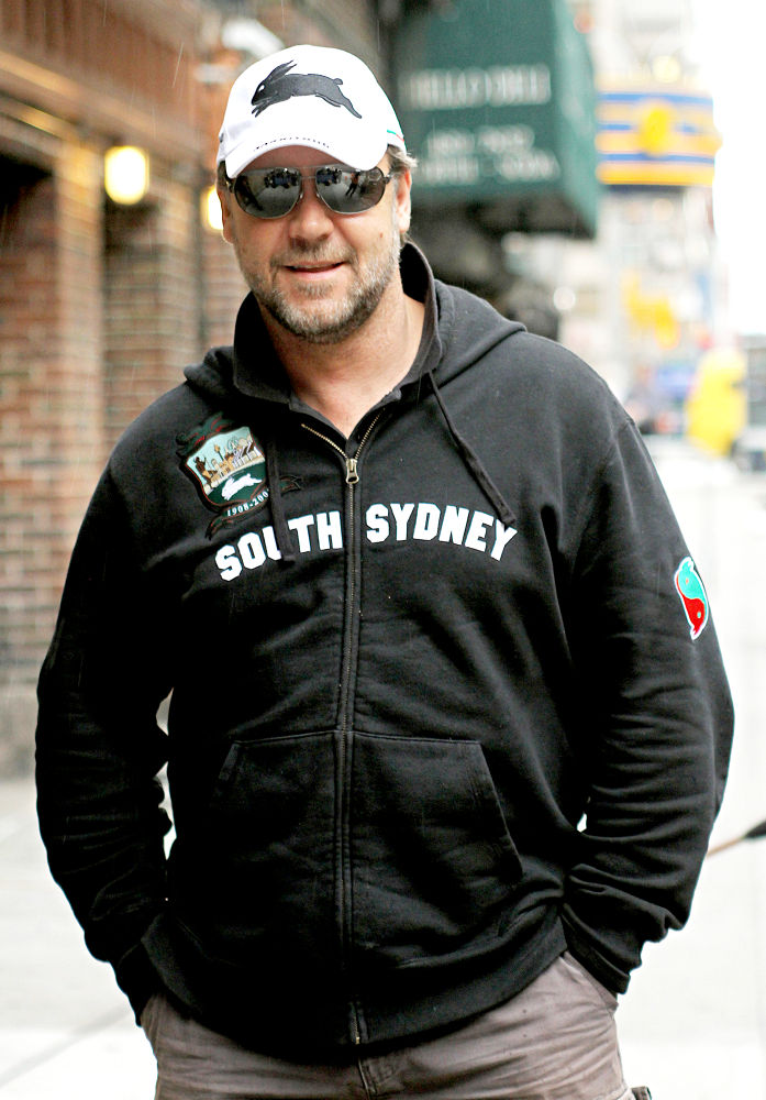 Russell Crowe Finally Treats His 10-Year-Old Injury