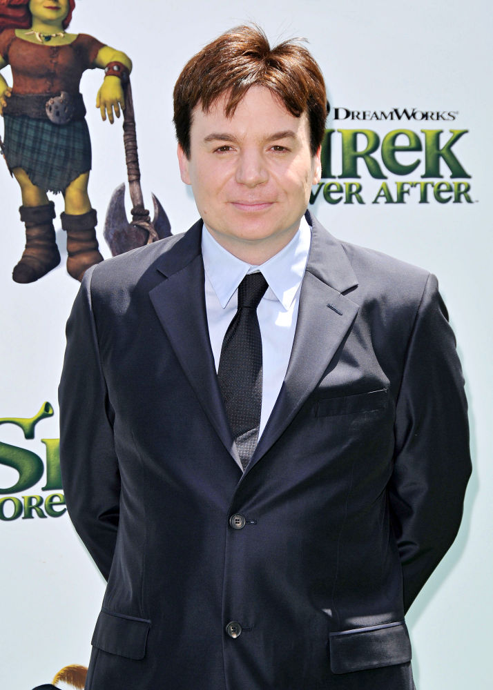 Mike Myers Involved in a Fight With Photographer