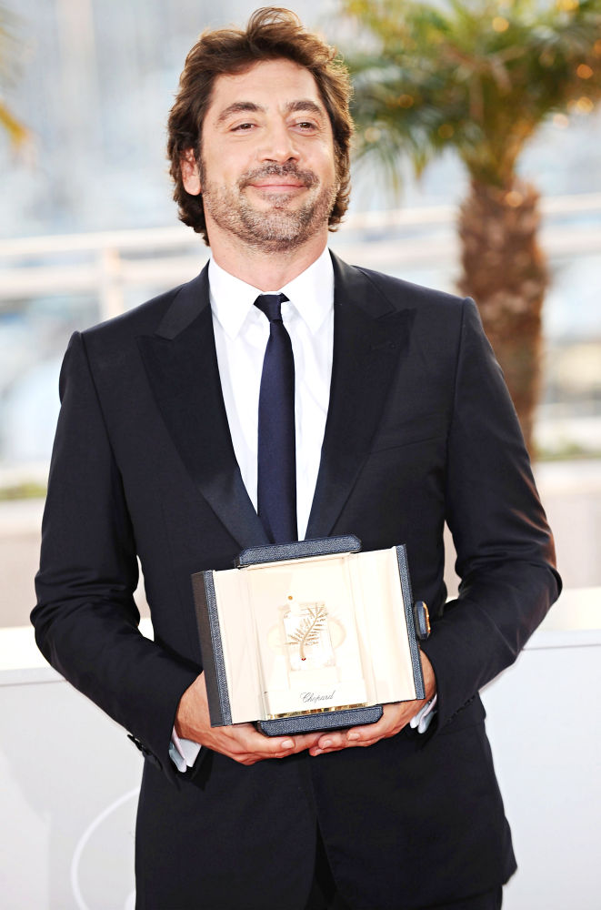 Javier Bardem;<br>2010 Cannes International Film Festival - Day 12 - Palme d'Or Award Photocall