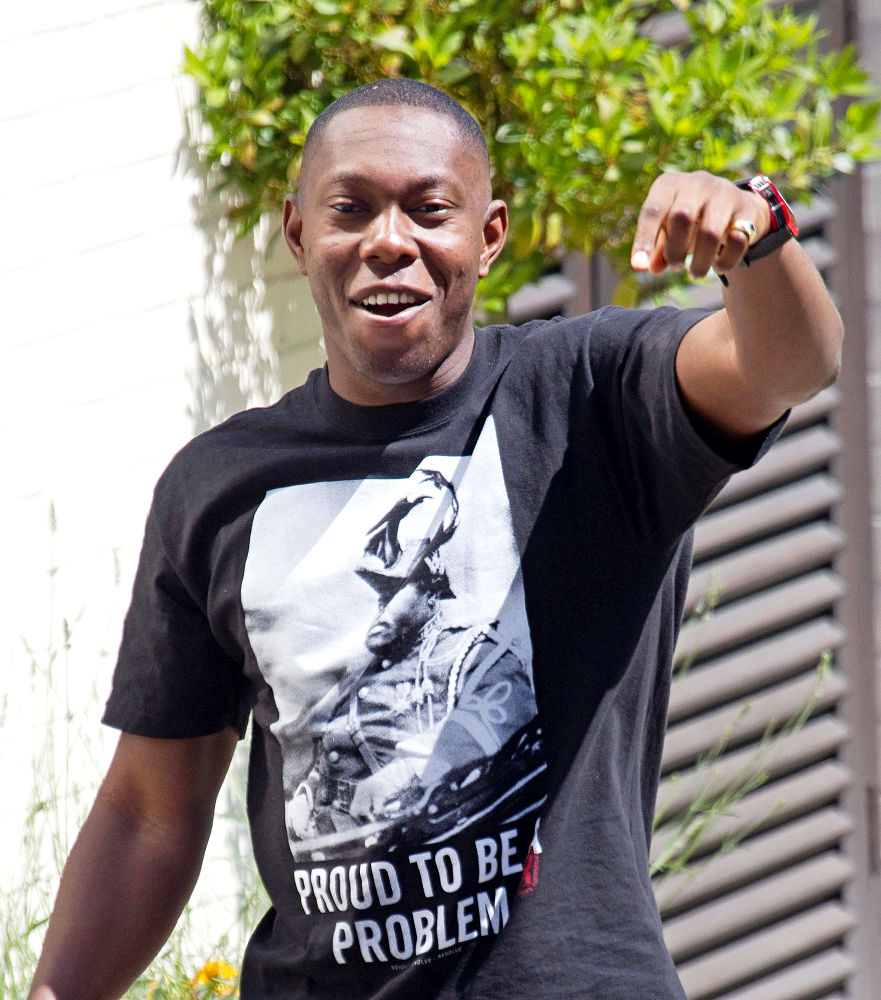Dizzee Rascal;<br>Dizzee Rascal Outside The Fountain Studios