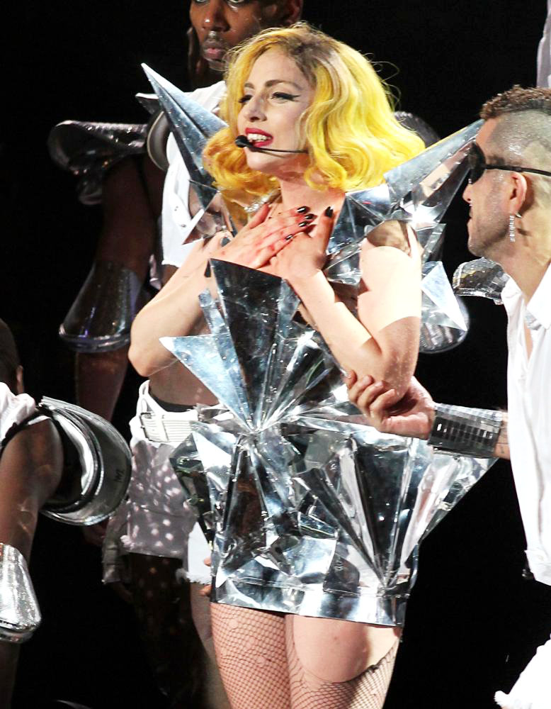 Lady GaGa Picture 197 - Lady GaGa Performing Live on NBC's 'Today Show ...
