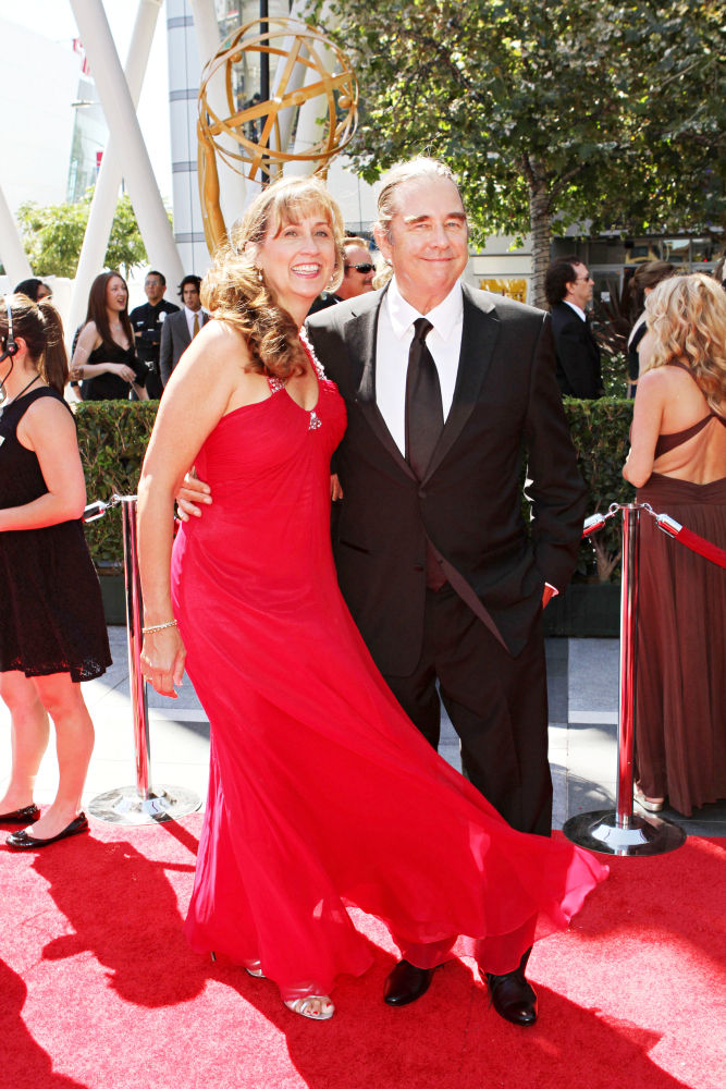 Wendy Treece;Beau Bridges;<br>2010 Creative Arts Emmy Awards - Arrivals