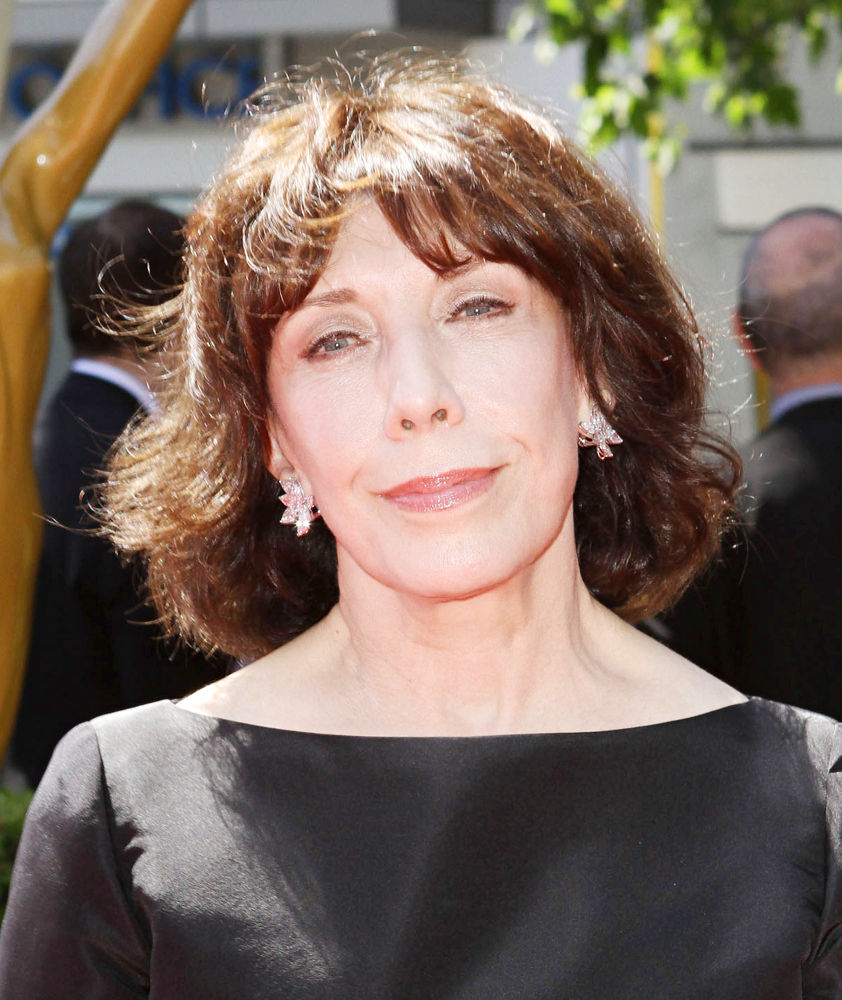 Lily Tomlin;<br>2010 Creative Arts Emmy Awards - Arrivals