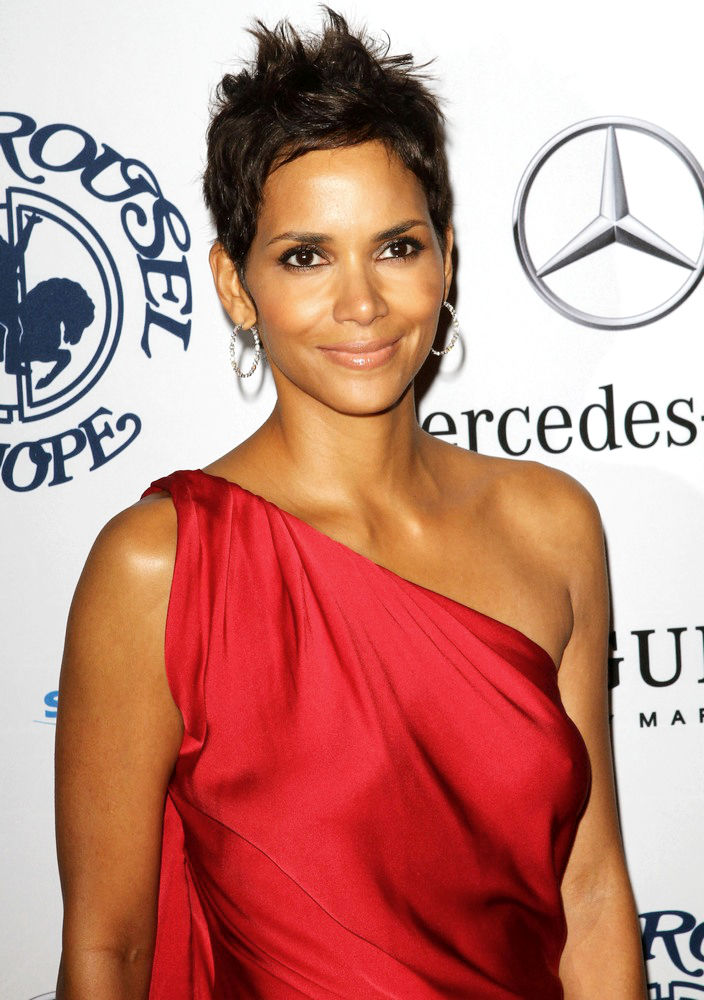 Halle Berry;<br>The 32nd Annual Carousel of Hope Ball - Arrivals