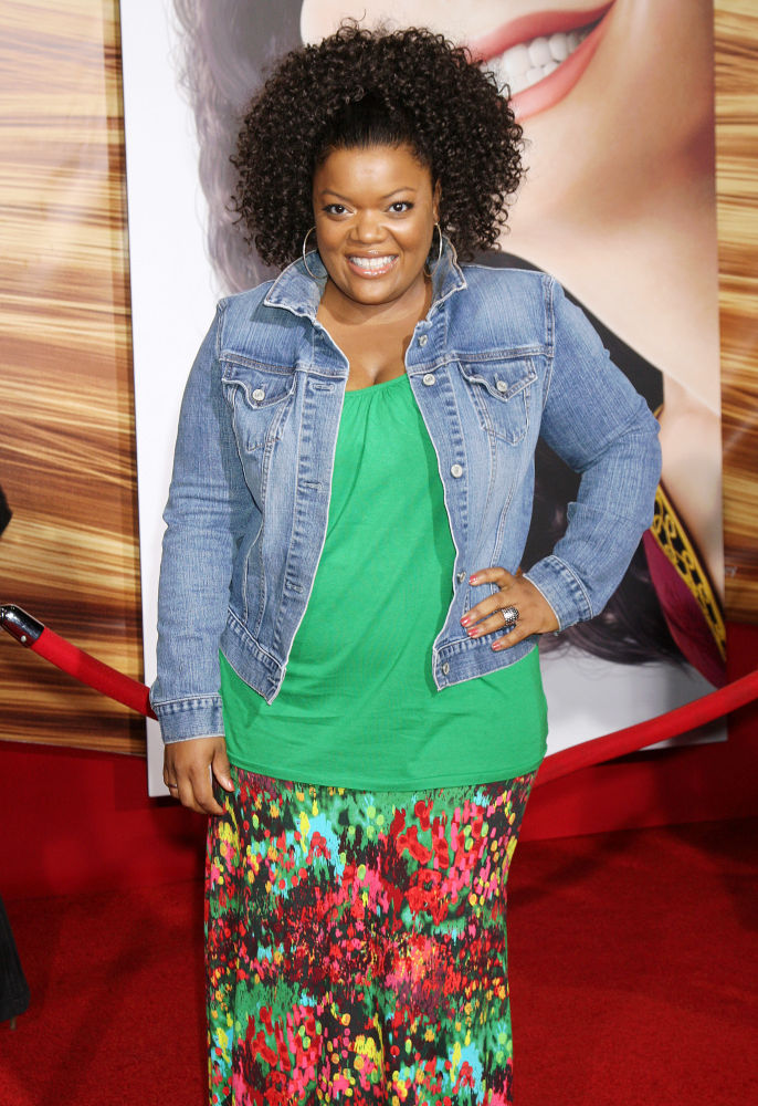 Yvette Nicole Brown;<br>Disney's 'Tangled' Los Angeles Premiere - Arrivals
