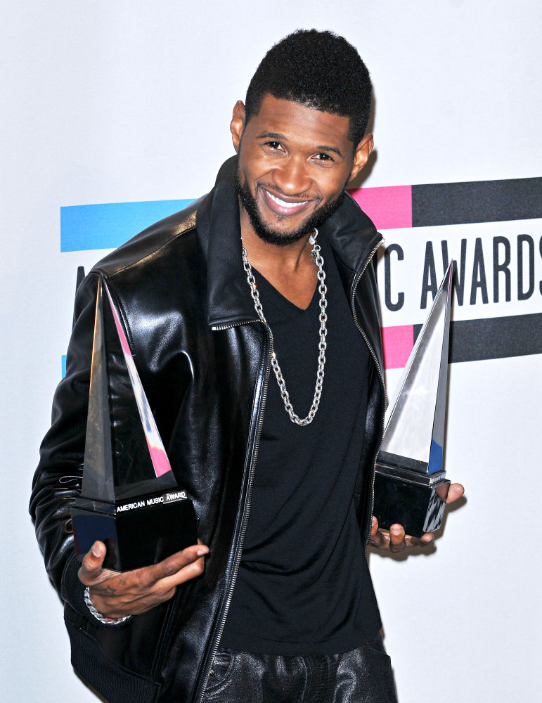 Usher;<br>2010 American Music Awards - Press Room