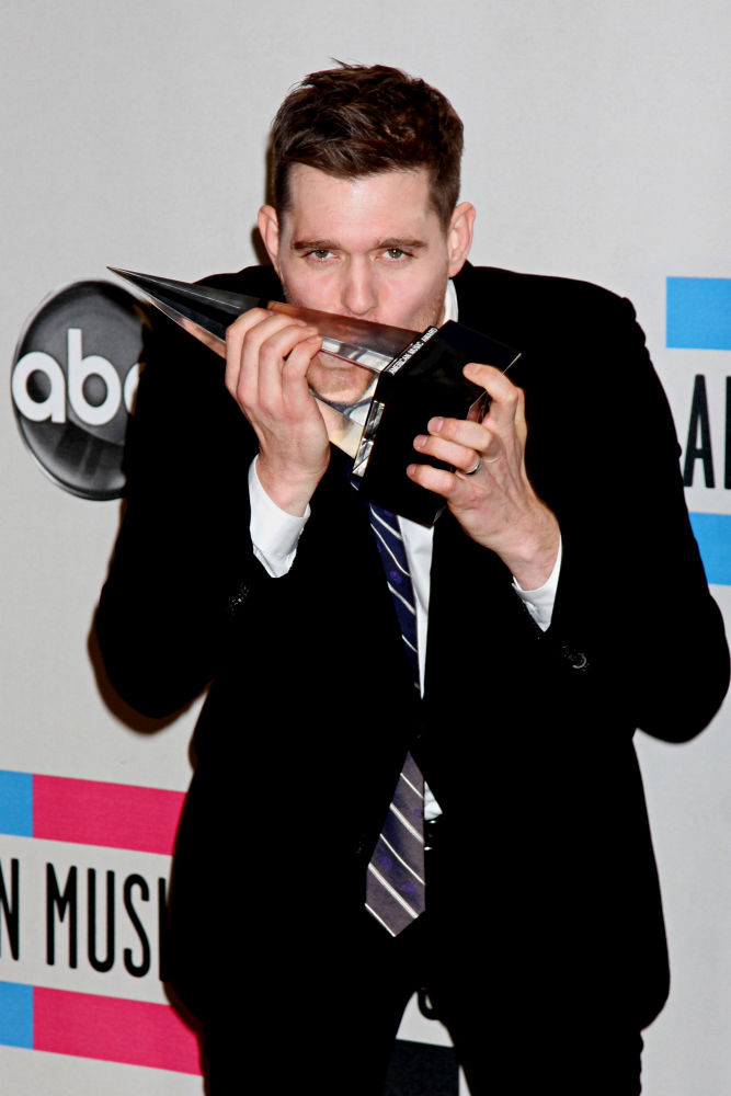 Michael Buble;<br>2010 American Music Awards - Press Room