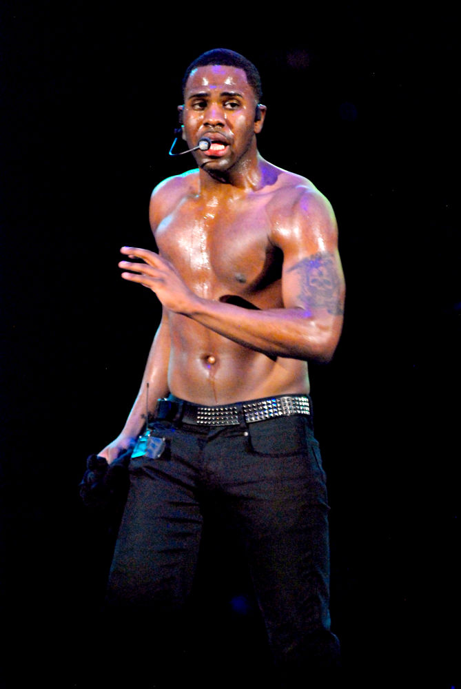 Jason Derulo;<br>The 2010 B96 Jingle Bash Show