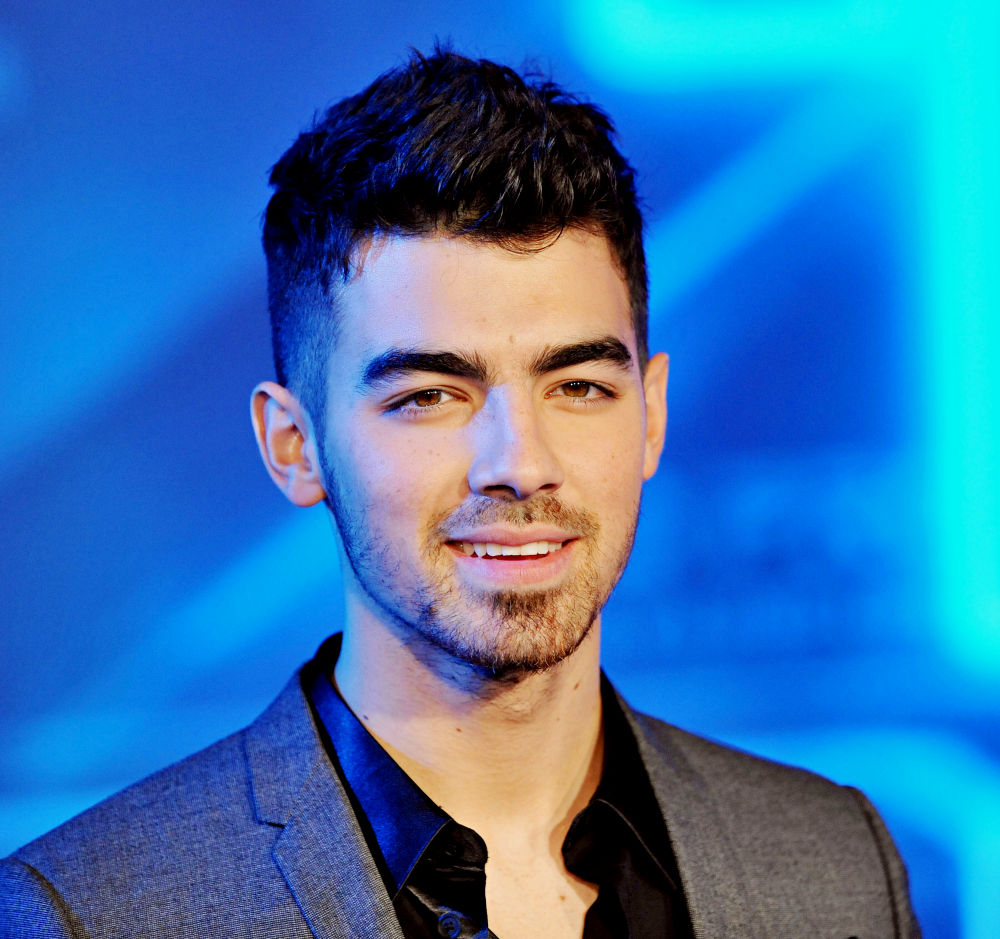 Joe Jonas;Jonas Brothers;<br>Los Angeles Premiere of 