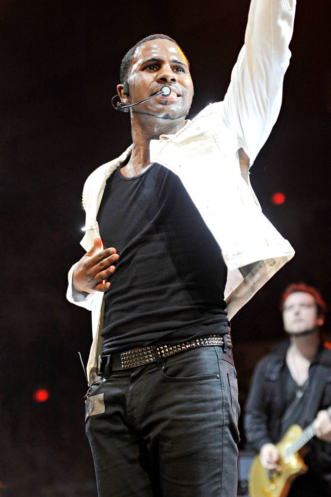 Jason Derulo;<br>The 2010 B96 Jingle Bash Show