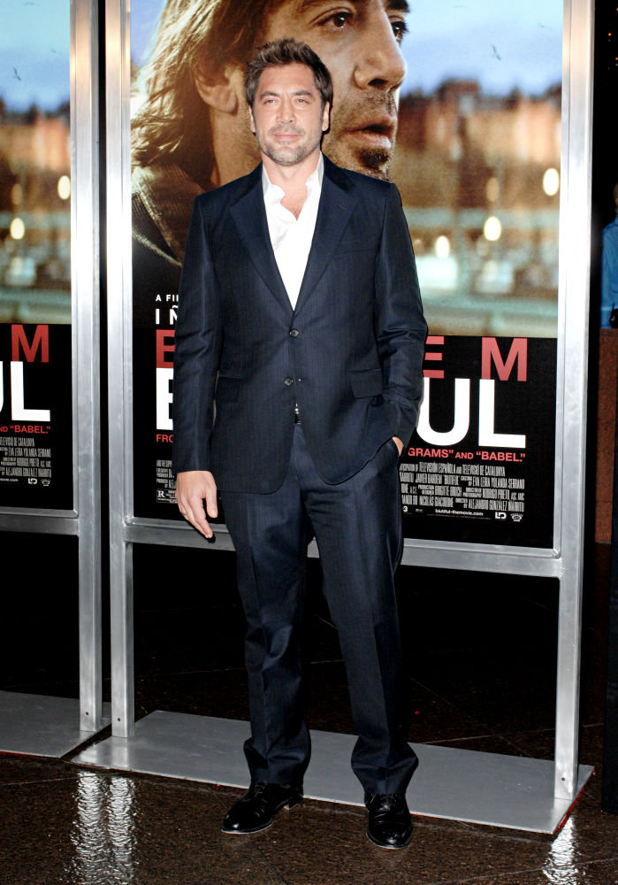 Javier Bardem;<br>Los Angeles Premiere of 'Biutiful' - Arrivals