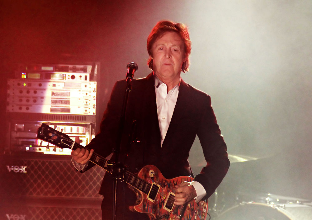 Paul McCartney Gets Support From Hindus in Indian Vegetarian Day Bid