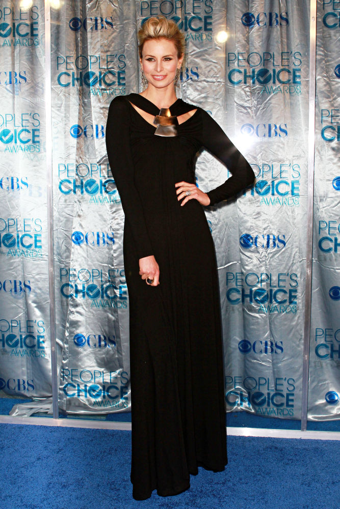 Niki Taylor;<br>2011 People's Choice Awards - Arrivals