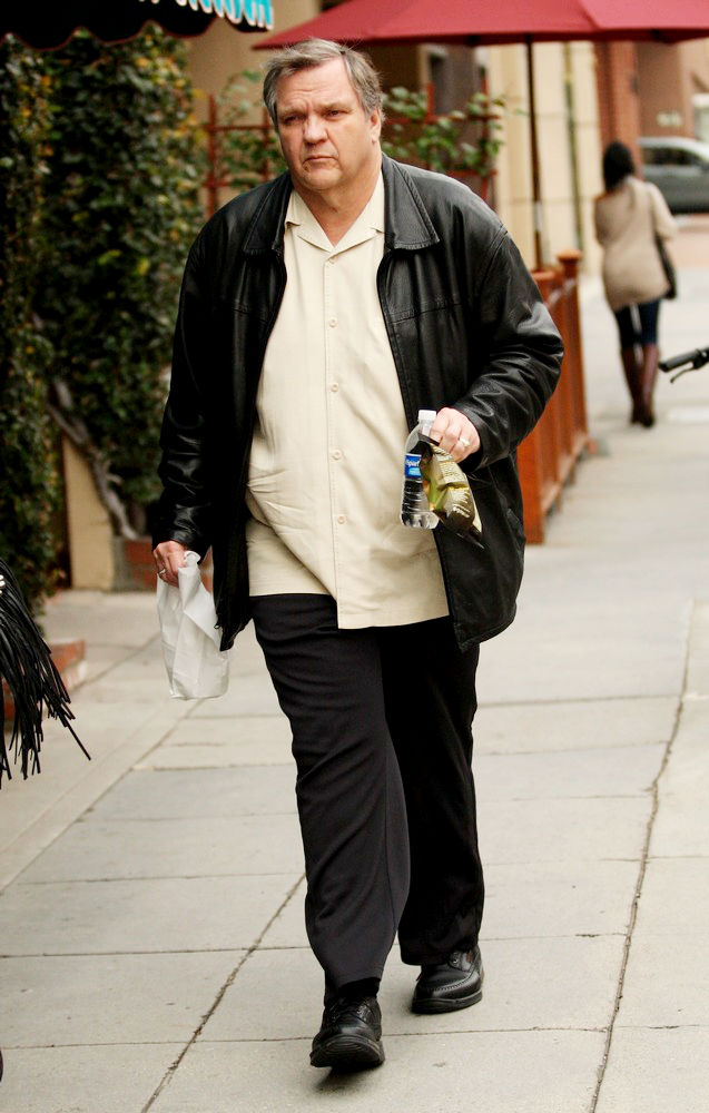 Meat Loaf;<br>Meat Loaf Heads to The Doctors Office in Beverly Hills