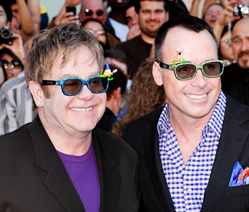 Elton John;David Furnish;<br>Gnomeo and Juliet World Premiere - Arrivals
