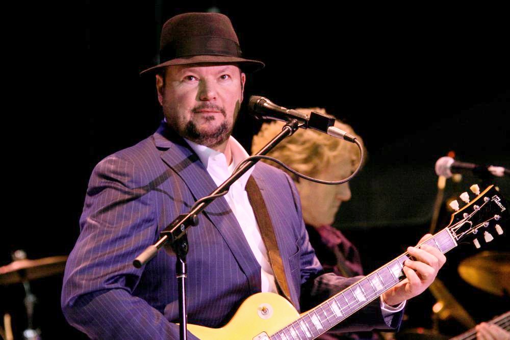 Christopher Cross Refuses to Watch Russell Brand's Revamped 'Arthur'