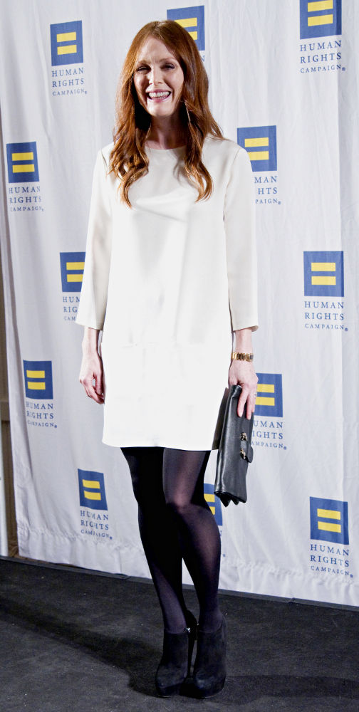Julianne Moore Honored for Philanthropy Work