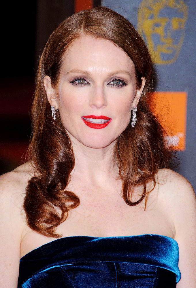 Julianne Moore;<br>2011 Orange British Academy Film Awards (BAFTAs) - Arrivals
