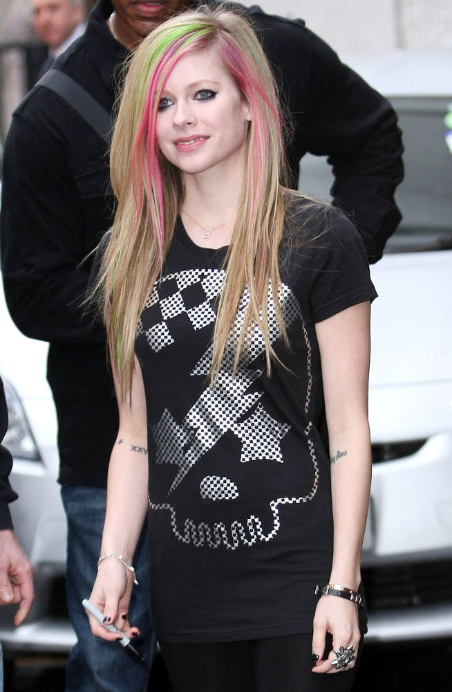 avril lavigne converse