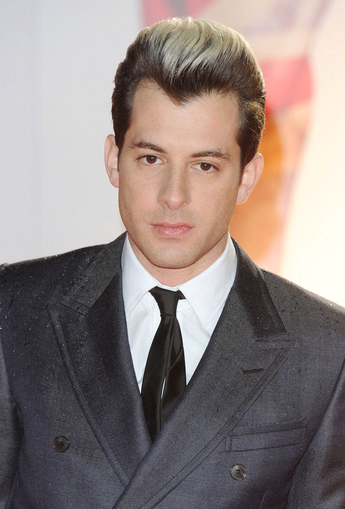Mark Ronson;<br>The BRIT Awards 2011 - Arrivals