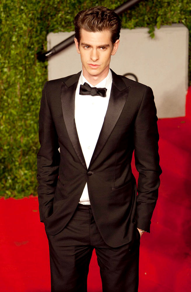Andrew Garfield;<br>2011 Vanity Fair Oscar Party - Arrivals