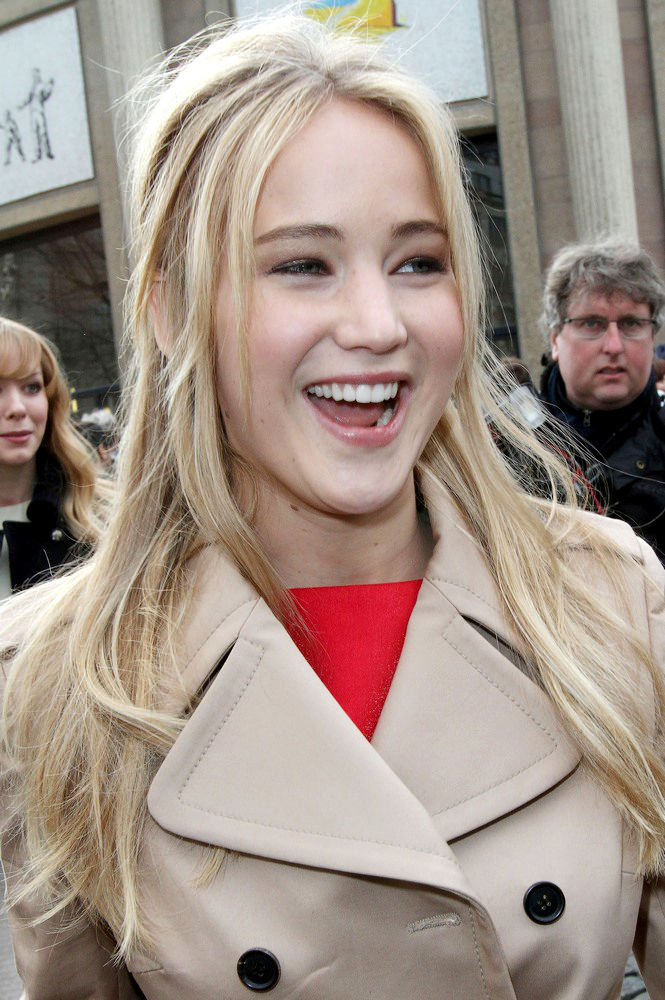 Jennifer Lawrence Unveils Her Katniss Role in 'The Hunger Games'