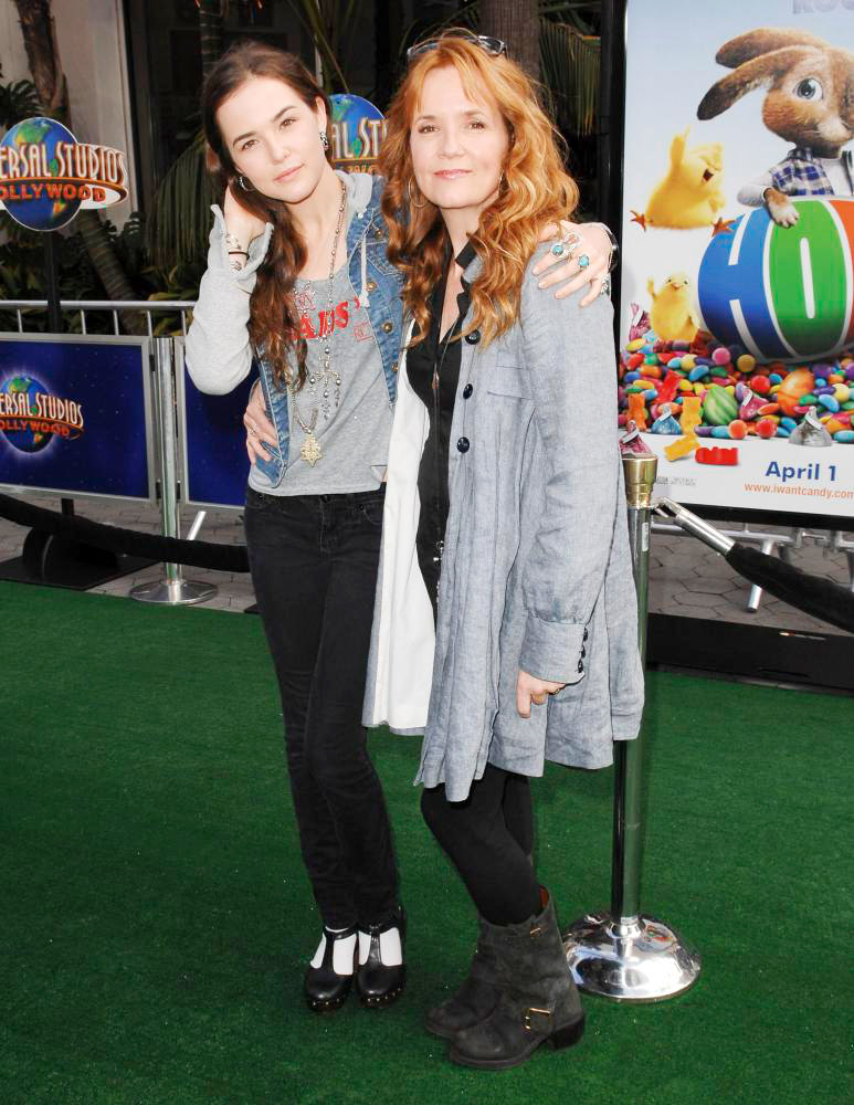 Zoey Deutch;Lea Thompson;<br>Los Angeles Premiere of 'Hop'