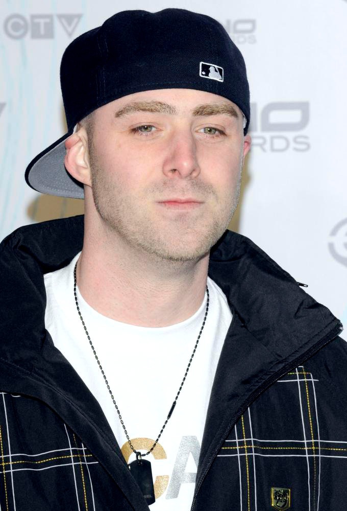 Classified;<br>2011 JUNO Awards - Arrivals
