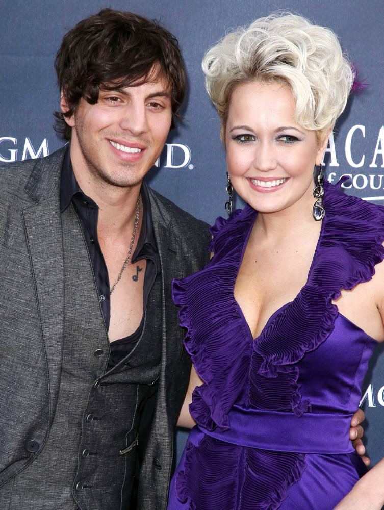 Steel Magnolia;<br>The Academy of Country Music Awards 2011 - Arrivals