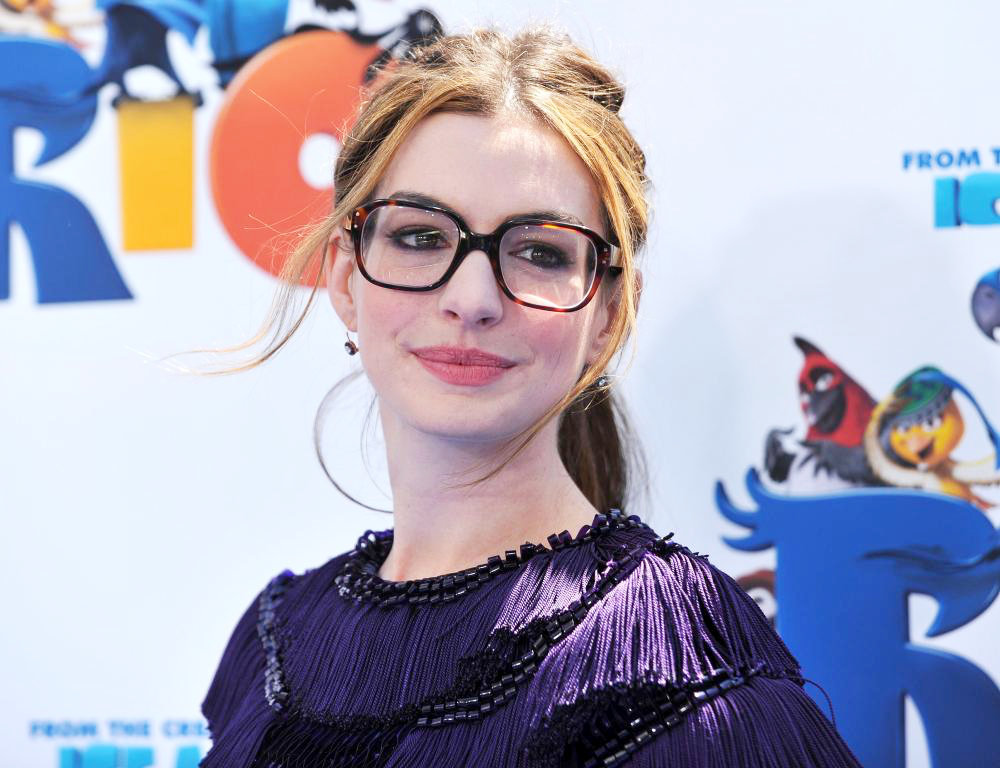 Anne Hathaway;<br>Los Angeles Premiere of 'Rio' - Arrivals