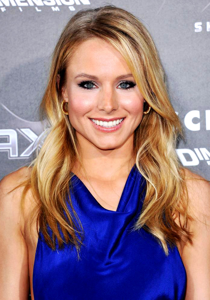 Kristen Bell;<br>World Premiere of 'Scream 4' - Arrivals