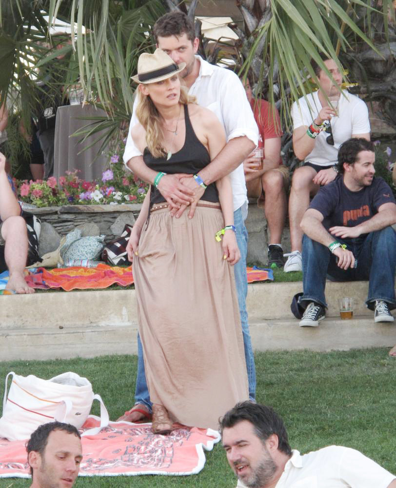 Diane Kruger;Joshua Jackson;<br>Celebrities at The 2011 Coachella Valley Music and Arts Festival - Day 2