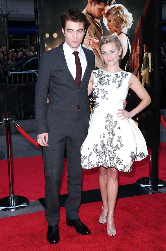 Robert Pattinson;Reese Witherspoon;<br>The World Premiere of 'Water for Elephants' - Arrivals