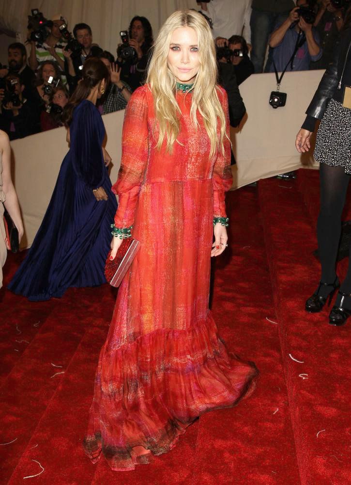 Mary-Kate Olsen;<br>Alexander McQueen: Savage Beauty Costume Institute Gala