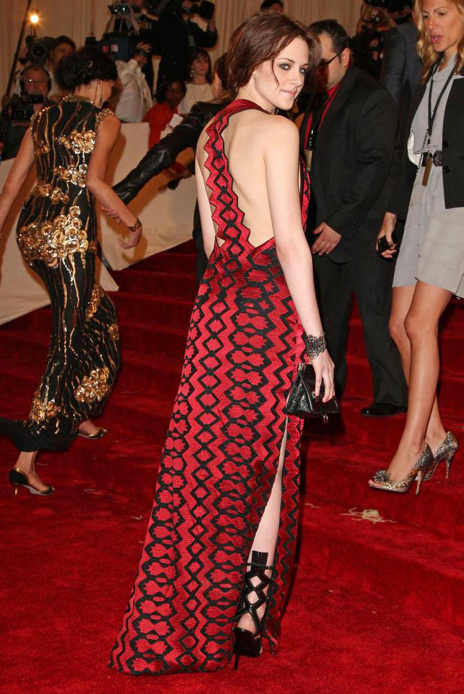 Kristen Stewart;<br>Alexander McQueen: Savage Beauty Costume Institute Gala