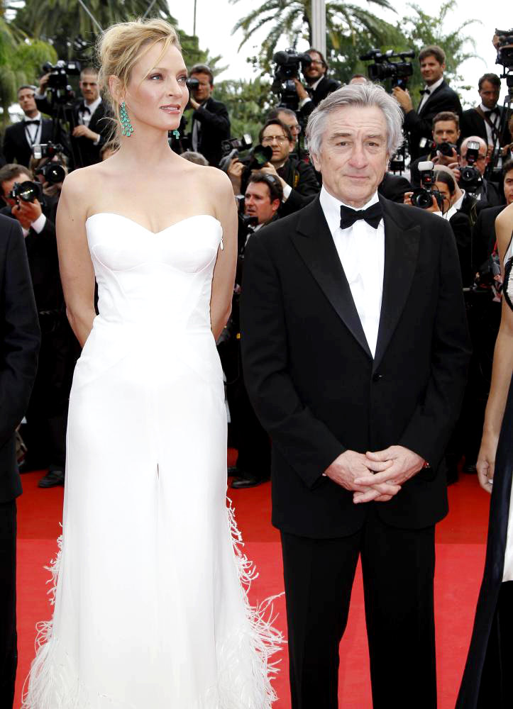Uma Thurman;Robert De Niro;<br>2011 Cannes International Film Festival - Day 1 Opening Ceremony and Midnight in Paris Premiere