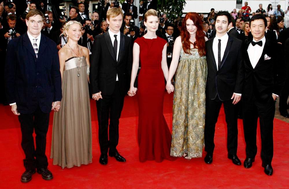 Gus Van Sant;Henry Hopper;Mia Wasikowska;Bryce Dallas Howard;Jason Lew;<br>2011 Cannes International Film Festival - Day 2 - Sleeping Beauty - Premiere