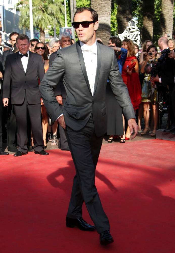 Jude Law;<br>2011 Cannes International Film Festival - Day 6 - The Tree of Life - Premiere