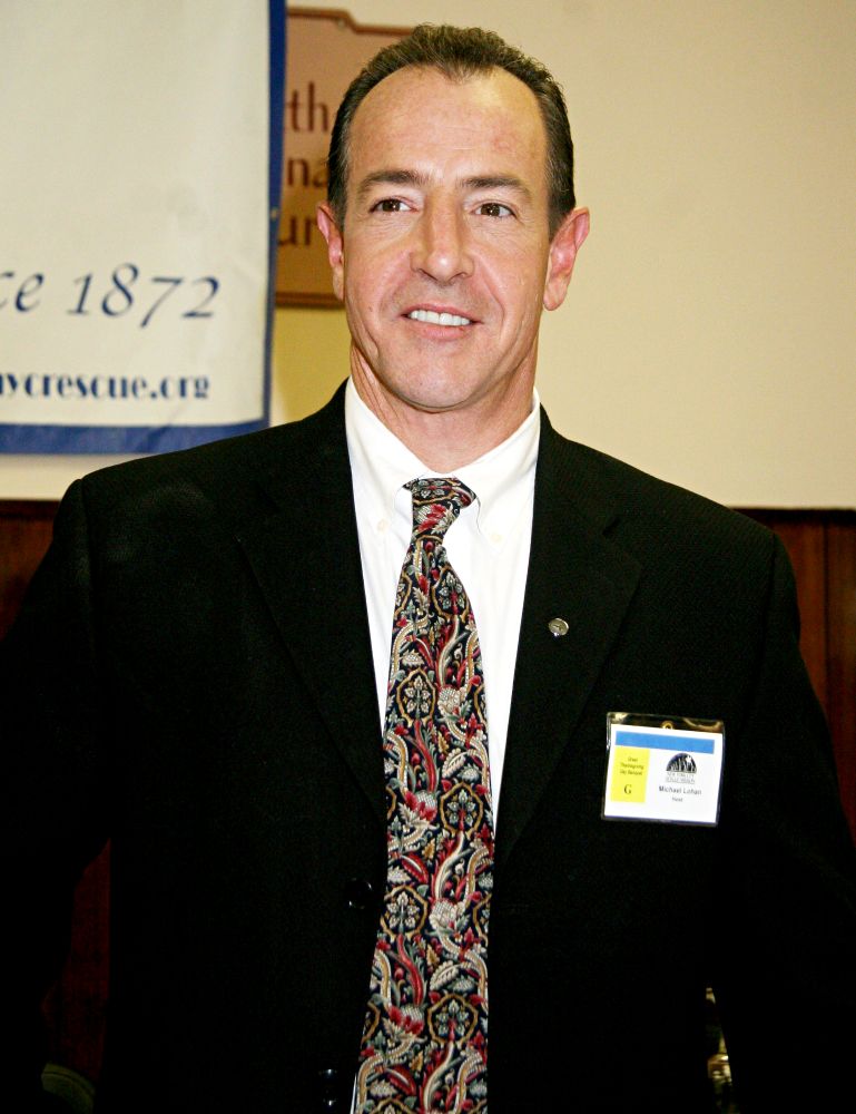 Michael Lohan Is In Talks to Undergo Paternity Test on TV