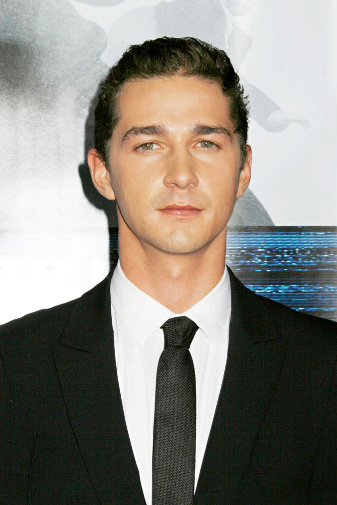 Shia LaBeouf;<br>Los Angeles Premiere of 'Eagle Eye' - Arrivals