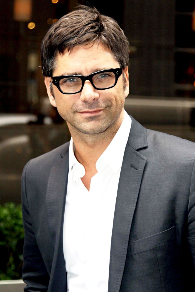 John Stamos;<br>John Stamos Outside His Manhattan Hotel