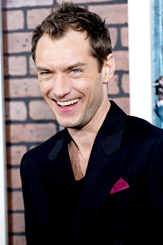 Jude Law;<br>New York premiere of 'Sherlock Holmes' - Arrivals