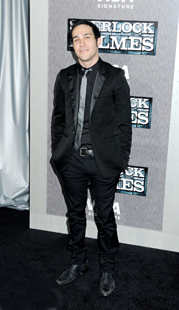 Pete Wentz;<br>New York Premiere of 'Sherlock Holmes' - Arrivals