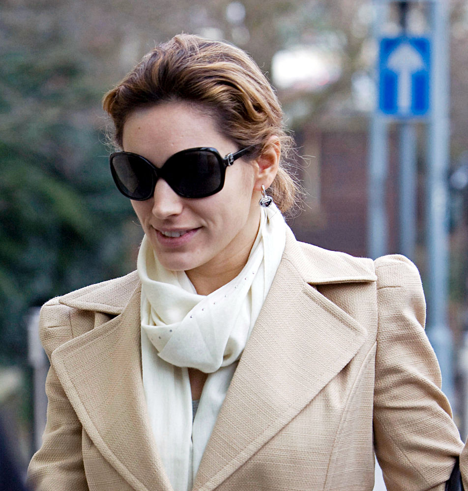 Kelly Brook;<br>Kelly Brook Arriving at Her Hotel - 'Strictly Come Dancing' Live Tour