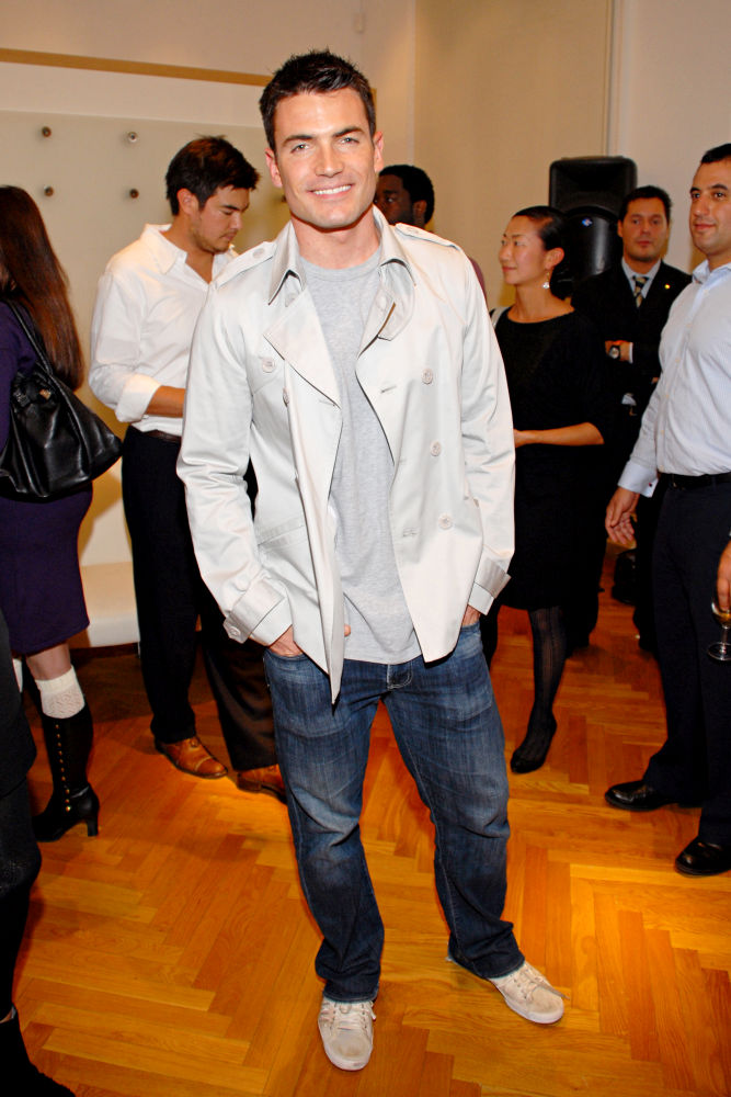 Aidan Turner;<br>Kiton Fall 2009 Women's Collection Presentation