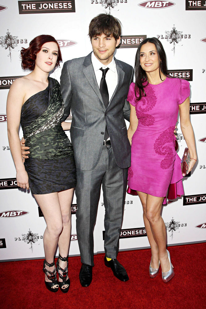 Rumer Willis;Ashton Kutcher;Demi Moore;<br>Los Angeles Premiere of 'The Joneses'