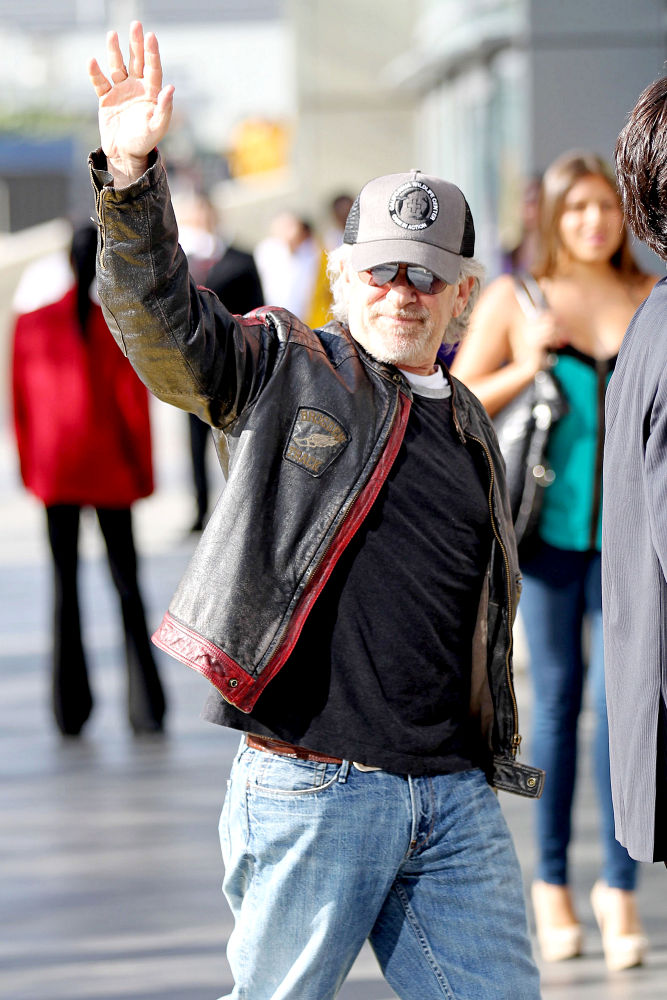 Steven Spielberg Snubbed Chelsea Clinton's Wedding to Prepare His New Movie